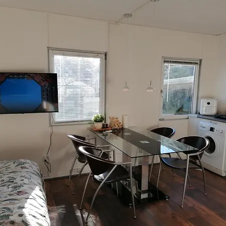 Apartman Family In Kvaers - Bunk Bed, Kitchen And Ev Charging Gråsten