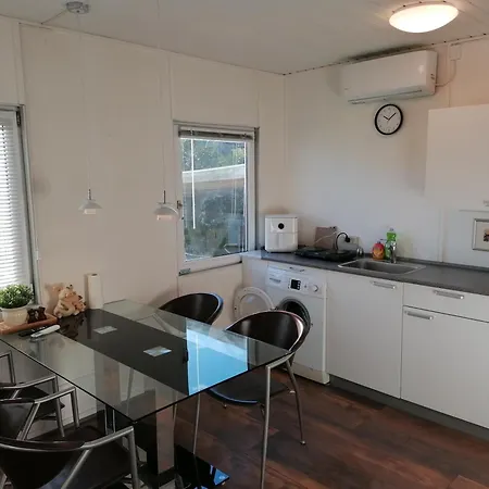 Family In Kvaers - Bunk Bed, Kitchen And Ev Charging Gråsten